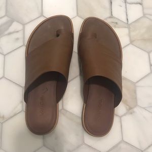vince edris sandals size 6